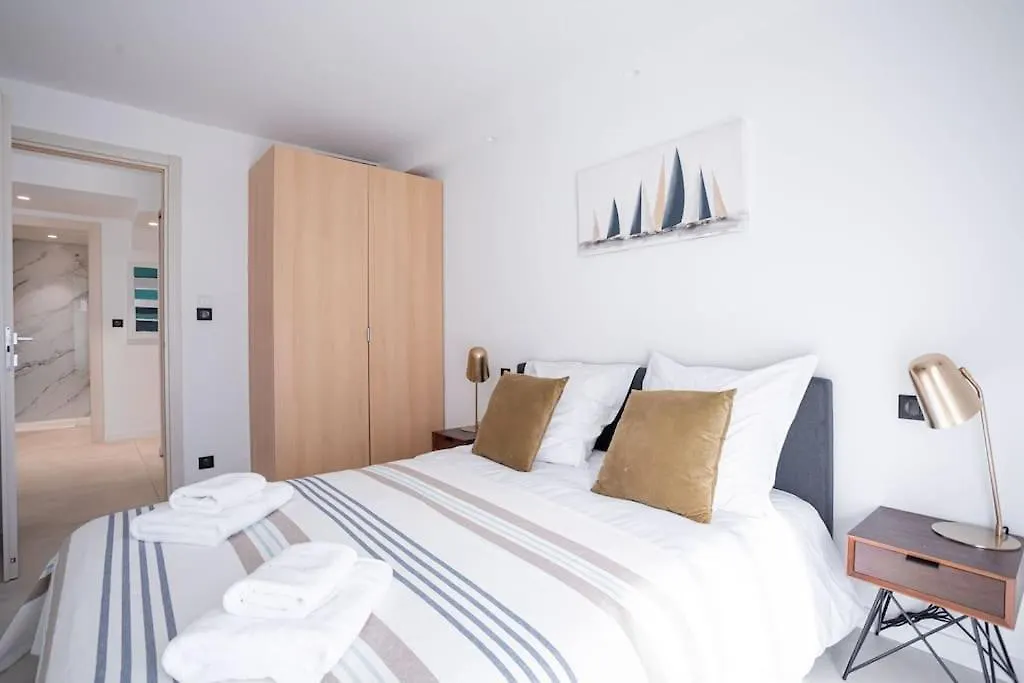 Amazing Apartment With Private Terrace & Full Air Conditioning - Walk To The Beach, La Croisette! - Latour Maubourg 18 By Halldis Cannes